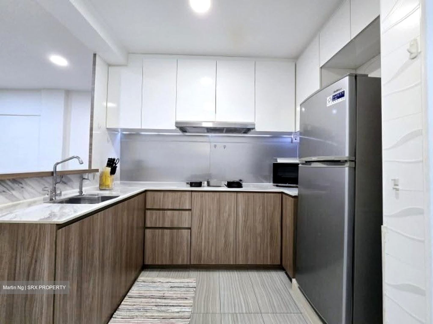 The Centrepoint (D9), Apartment #636931411